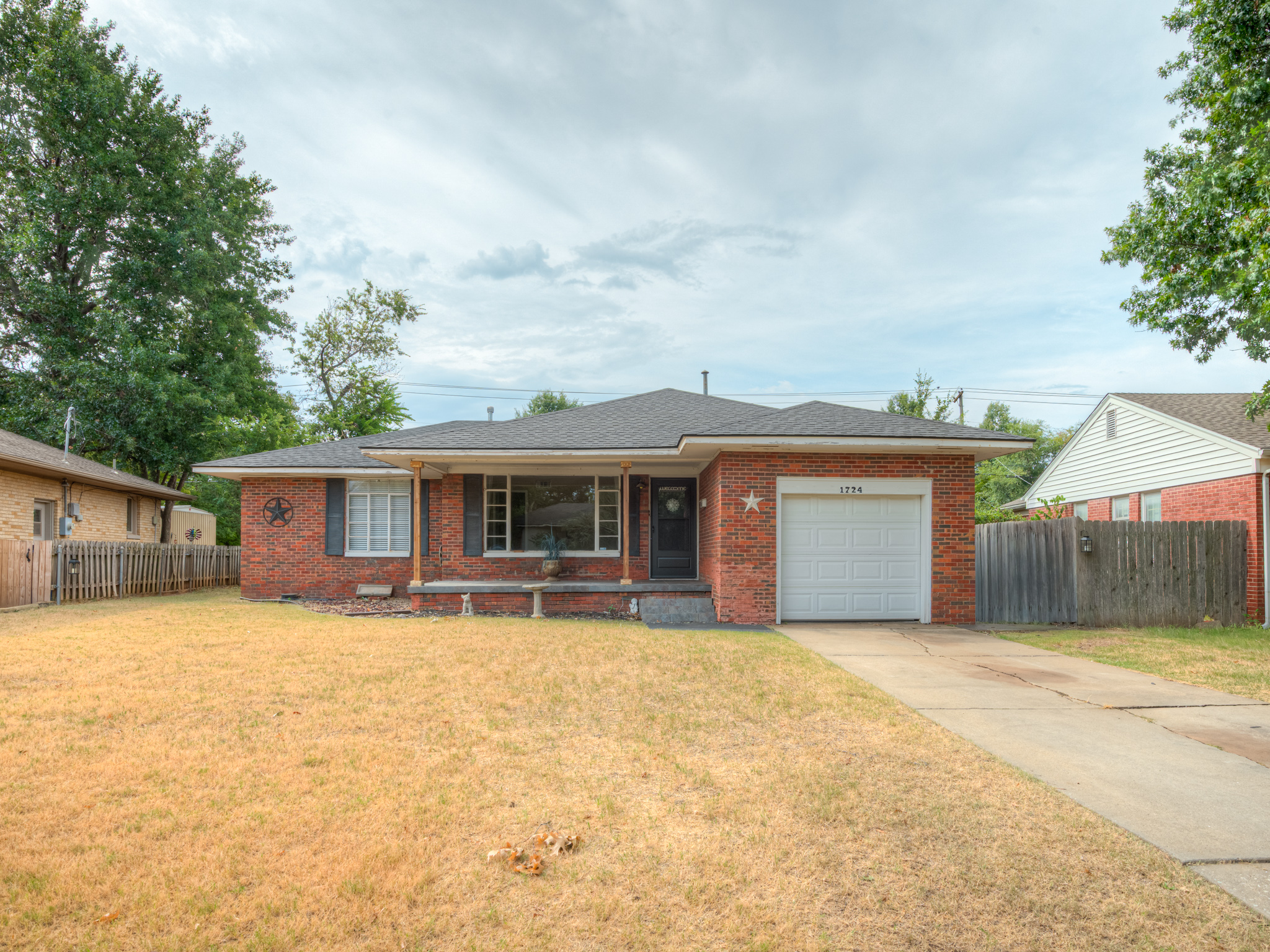 1724 Churchill Way